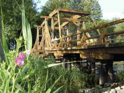 Holzzugbrücke über die Trebel bei Nehringen